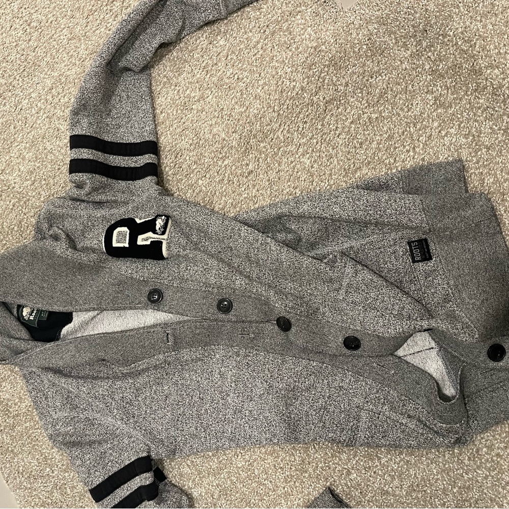Roots sweater jacket